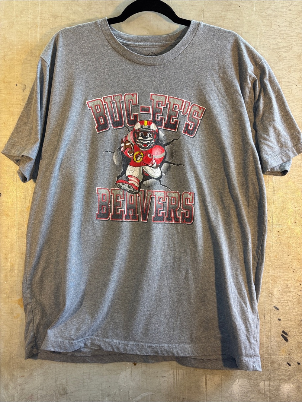 Buc-ee's Beavers Gray Graphic Short Sleeve Tee